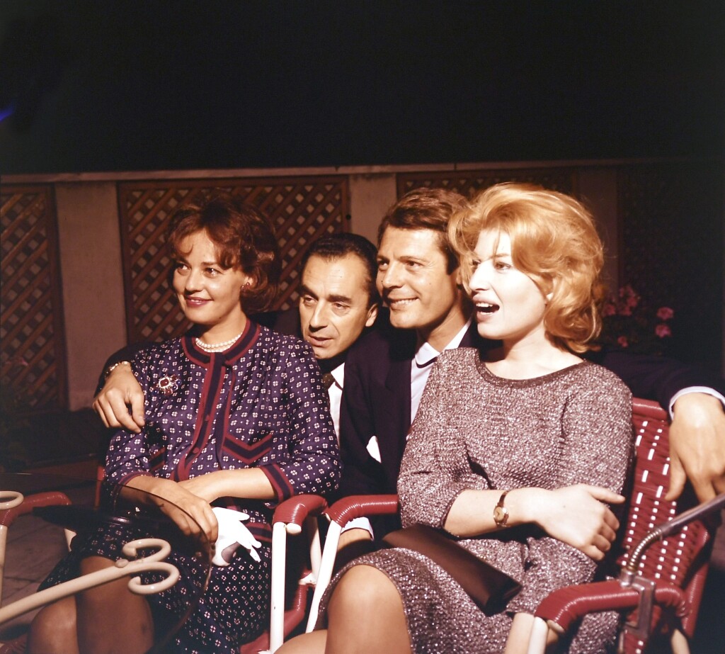 Da destra: Monica Vitti, Marcello Mastroianni, Michelangelo Antonioni e Jaenne Moreau nel 1961